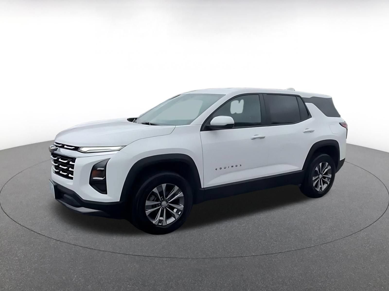 Used 2025 Chevrolet Equinox LT FWD image 7