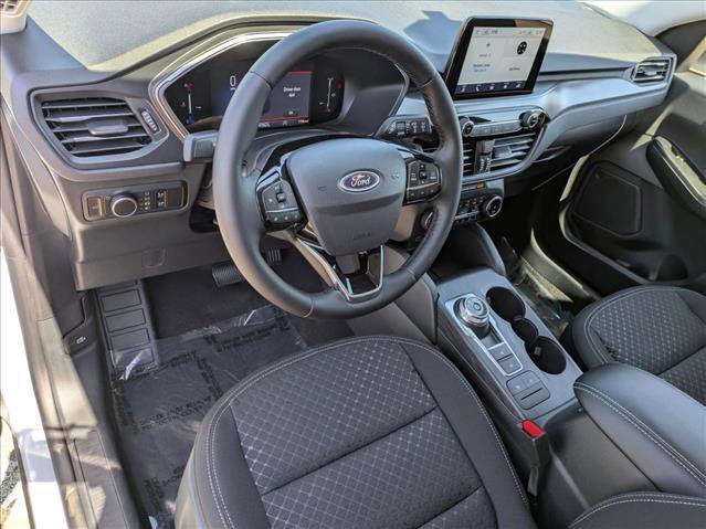 New 2025 Ford Escape Active w/ Cold Weather Package image 3