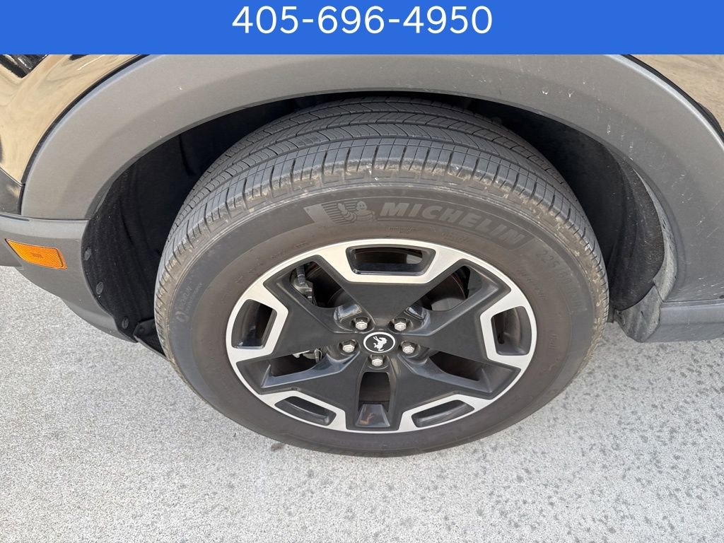 Used 2023 Ford Bronco Sport Outer Banks w/ Tech Package image 11