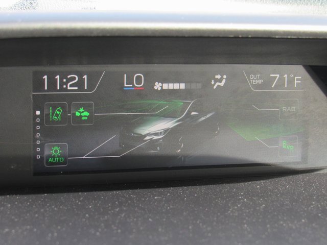 Used 2022 Subaru Crosstrek 2.5i Limited w/ Moonroof Package 1 image 16