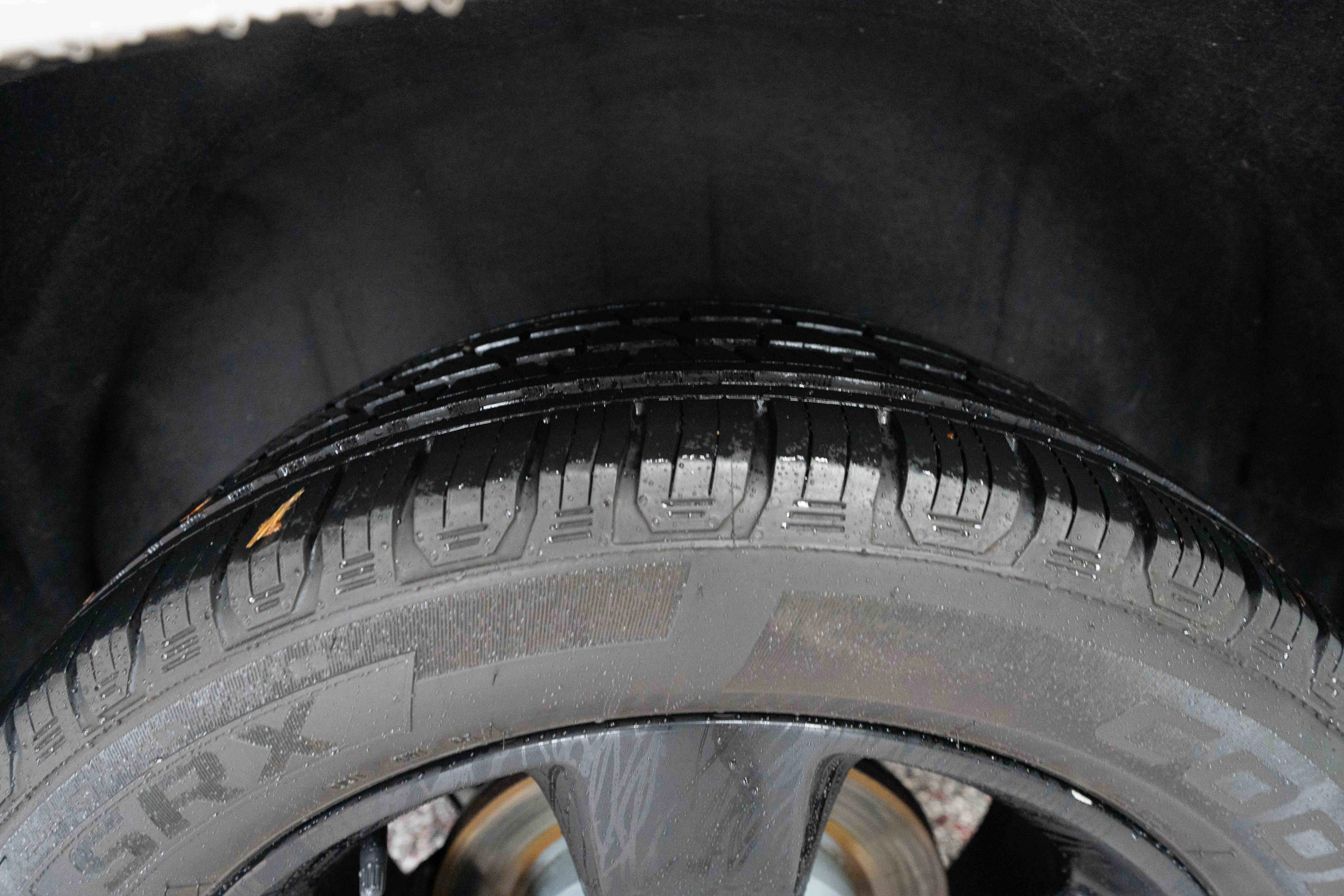 Used 2015 Jeep Grand Cherokee Altitude image 31