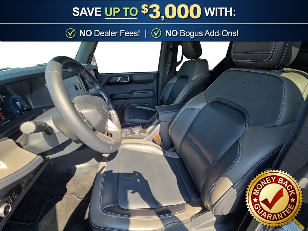 Used 2025 Ford Bronco Outer Banks AWD/4WD image 14