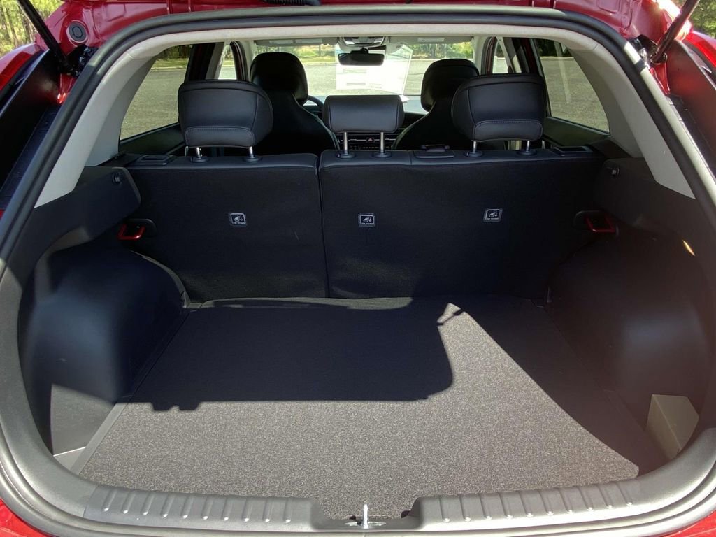 New 2025 Kia Niro EX image 24