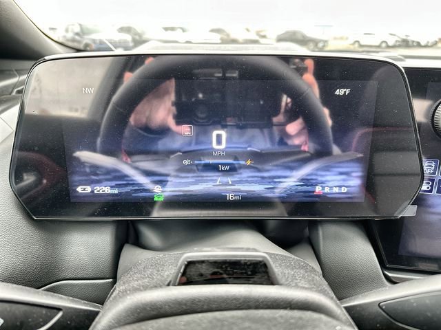 New 2025 Chevrolet Equinox EV RS image 11