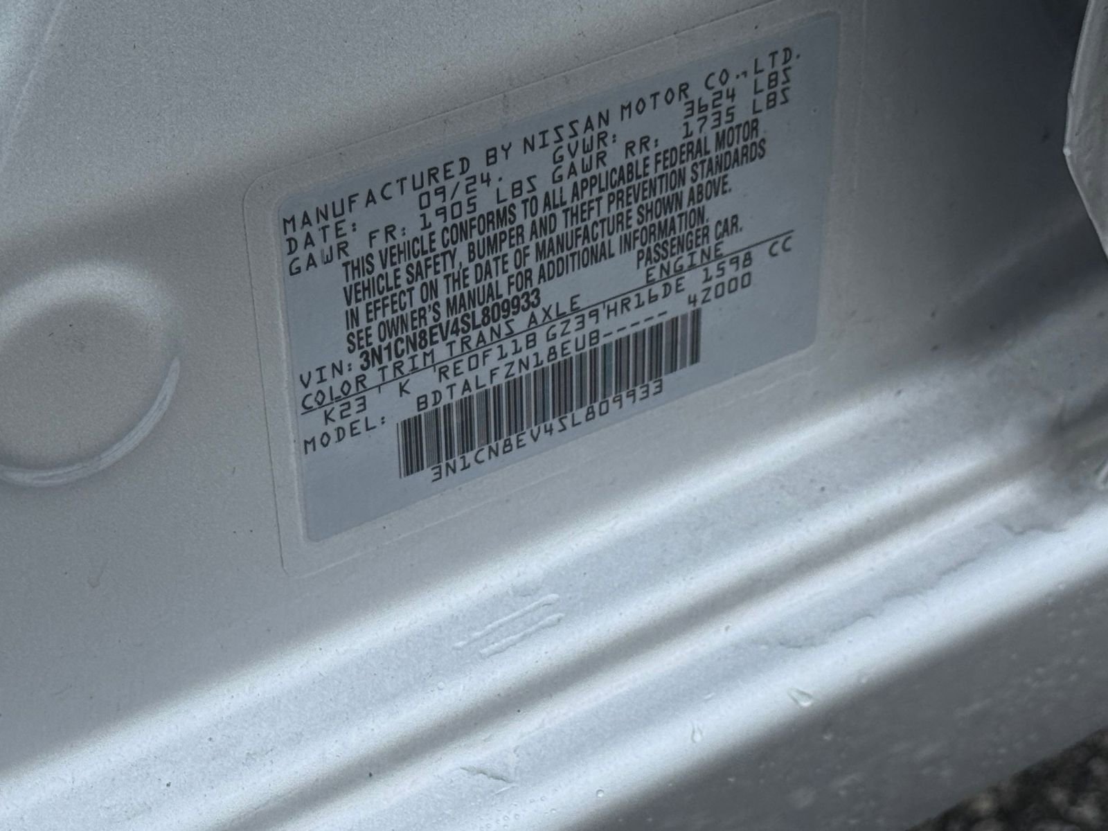 Used 2025 Nissan Versa SV FWD image 28