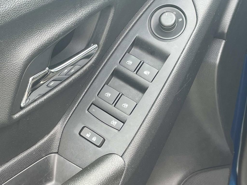 Used 2019 Chevrolet Trax LT image 15