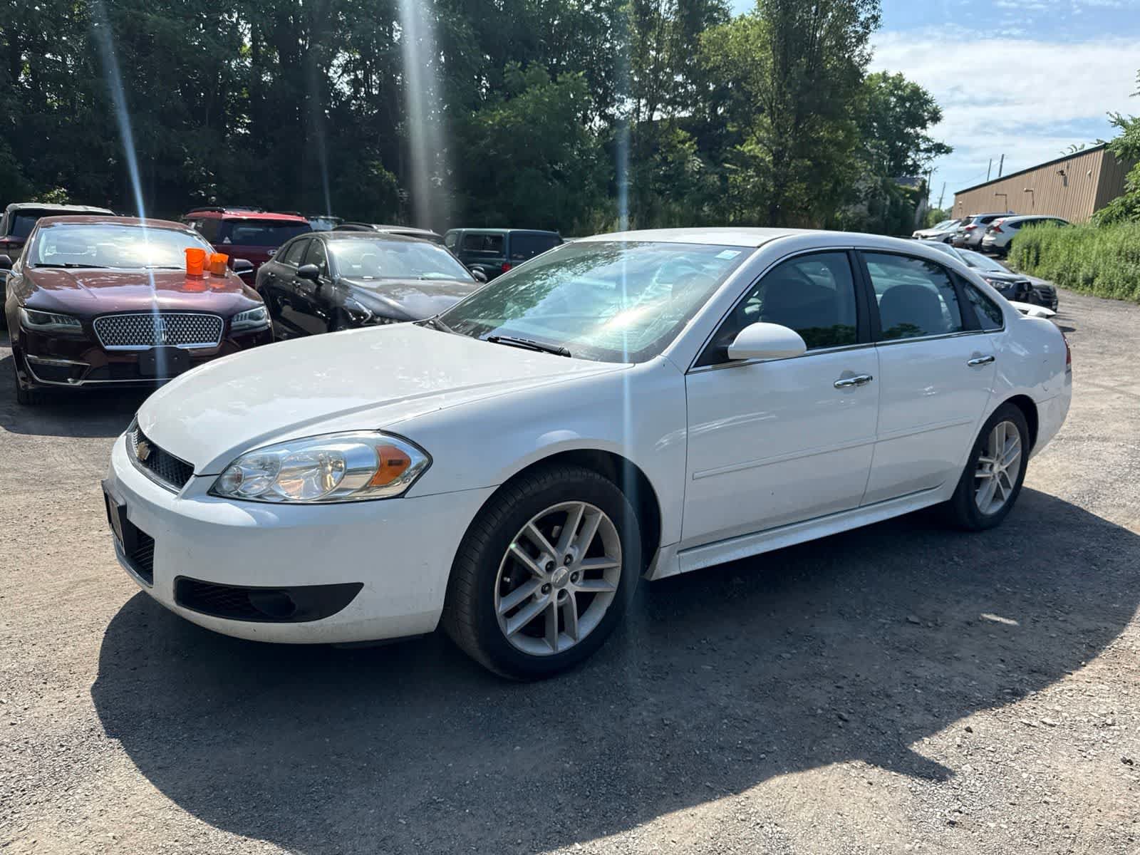 Used 2014 Chevrolet Impala LTZ FWD image 3