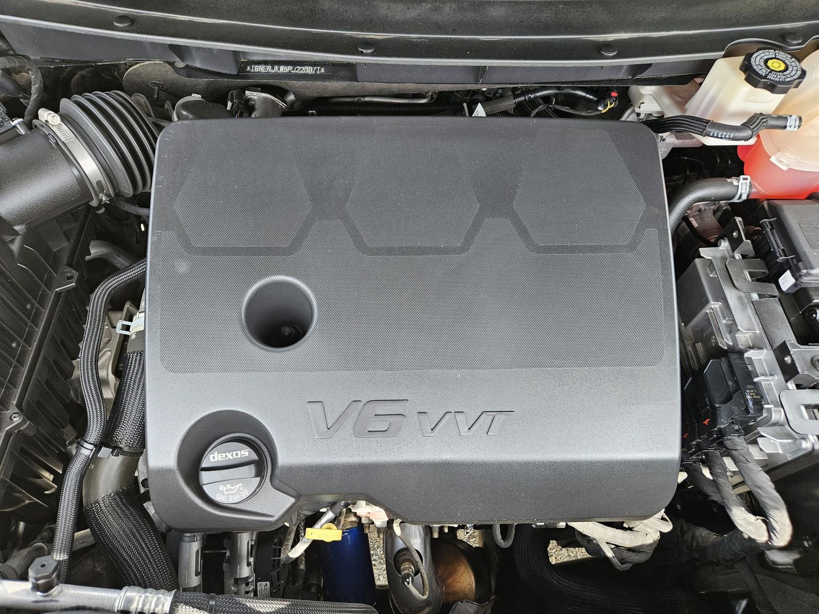 Used 2023 Chevrolet Traverse RS image 36