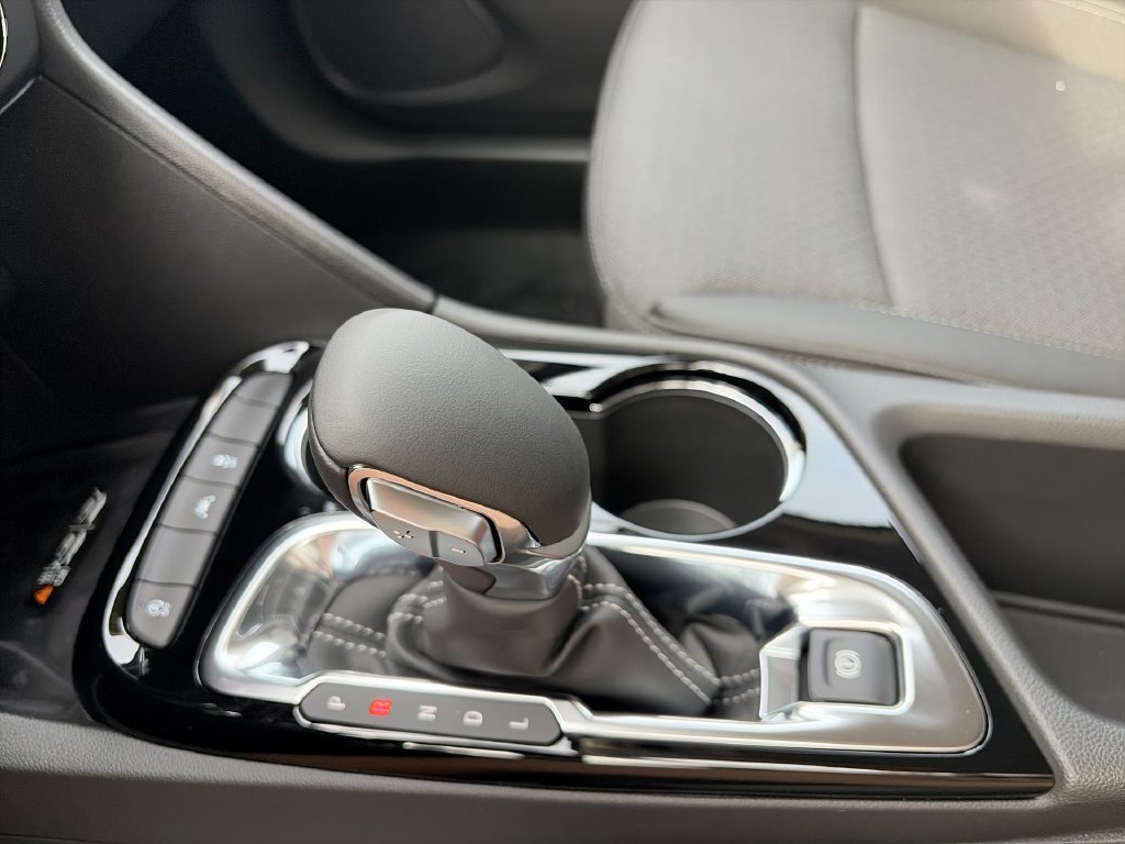New 2026 Buick Encore GX Preferred w/ Advanced Technology Package FWD image 19