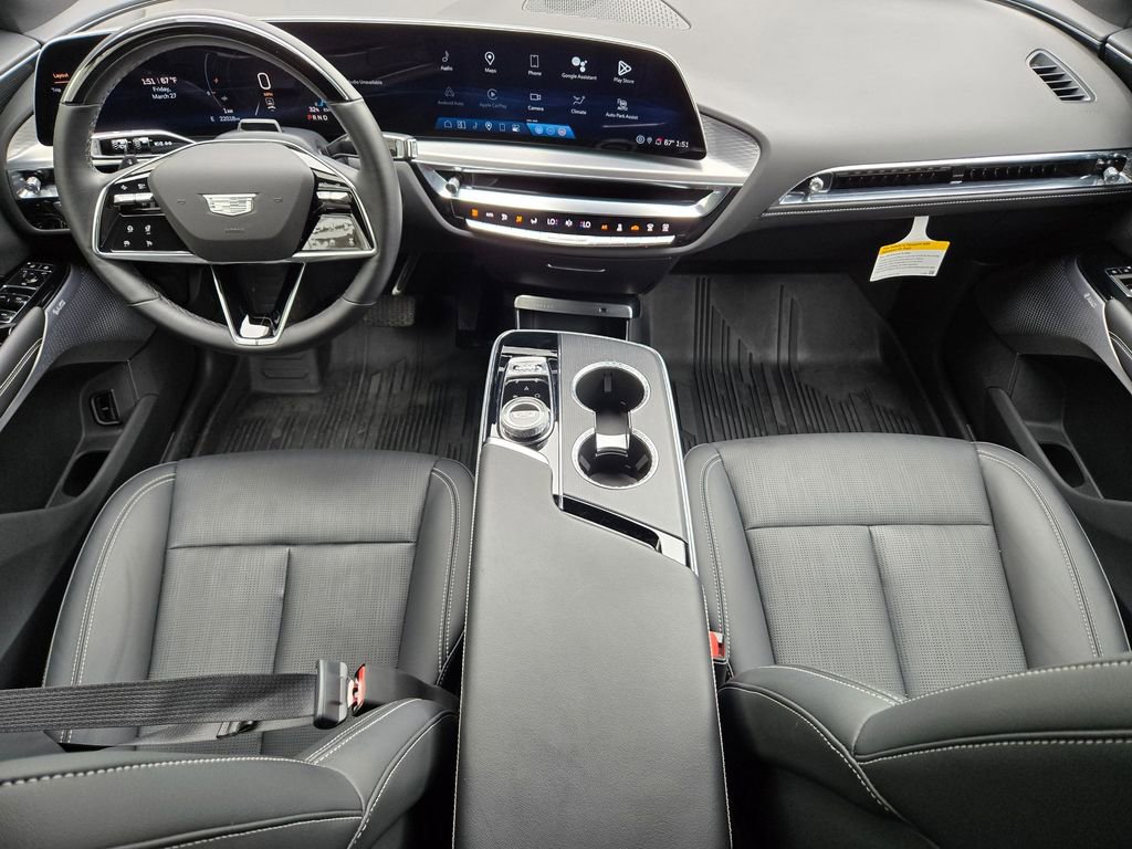 Certified 2024 Cadillac Lyriq Luxury w/ LPO, Floor Liner Package image 13