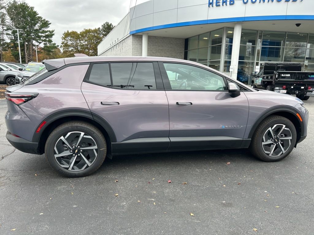 New 2026 Chevrolet Equinox EV LT image 5