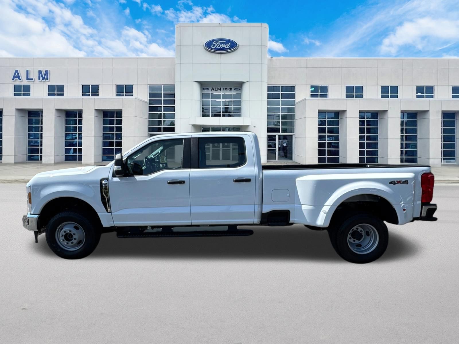 New 2026 Ford F350 XL w/ XL Chrome Package image 8