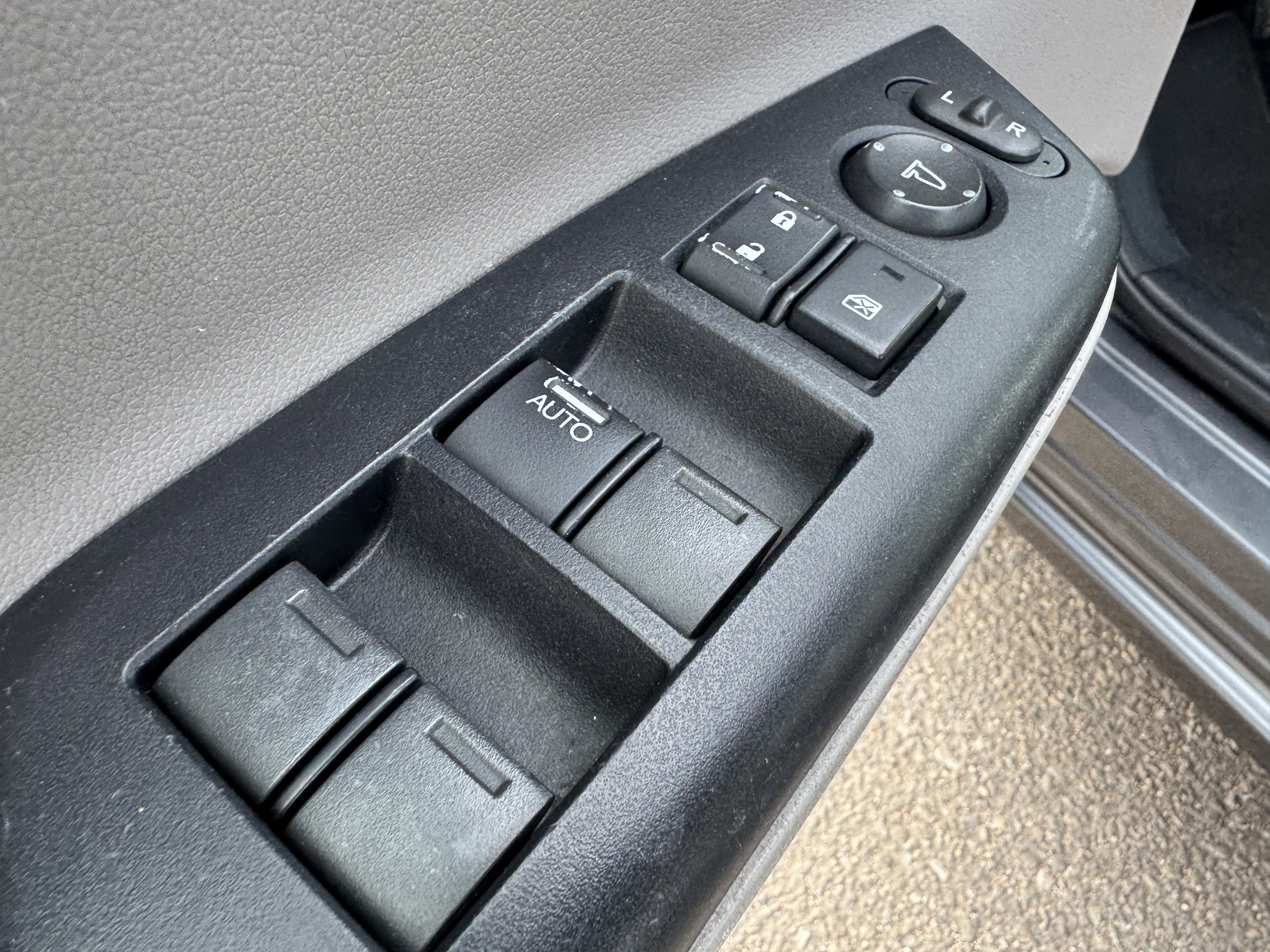 Used 2013 Honda Civic LX image 10