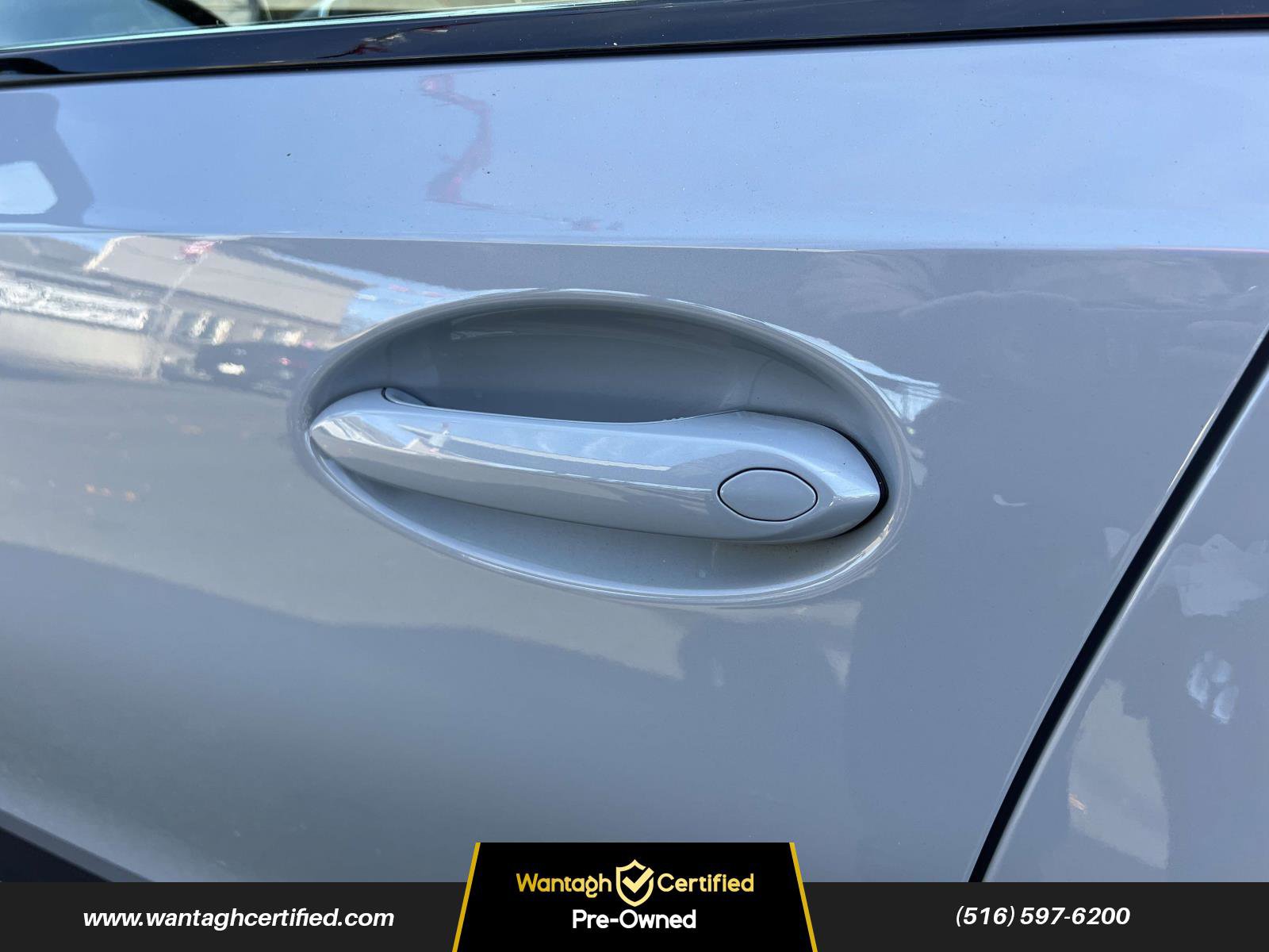 Used 2024 BMW M340i xDrive w/ Premium Package image 9