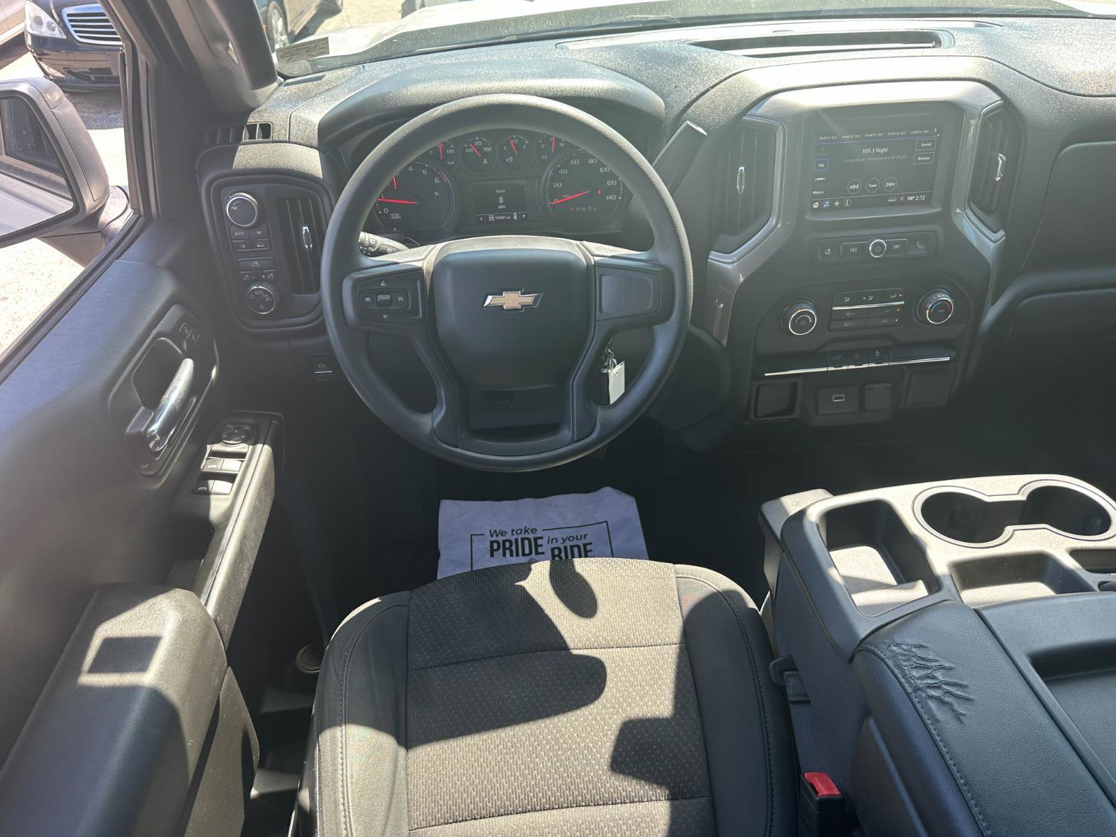 Used 2019 Chevrolet Silverado 1500 Custom w/ Custom Value Package image 19