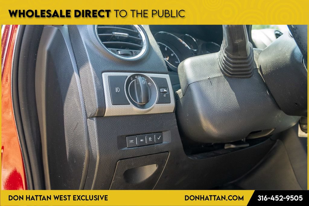 Used 2012 Chevrolet Captiva Sport LS FWD image 15