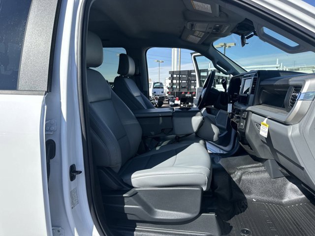 New 2025 Ford F550 XL 12Ft Scelzi Contractor Body image 37