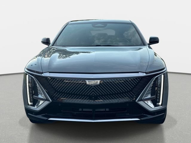 Certified 2024 Cadillac Lyriq Luxury w/ LPO, Floor Liner Package AWD/4WD image 8