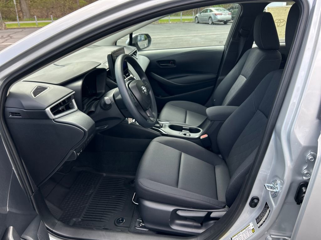 New 2026 Toyota Corolla LE FWD image 17