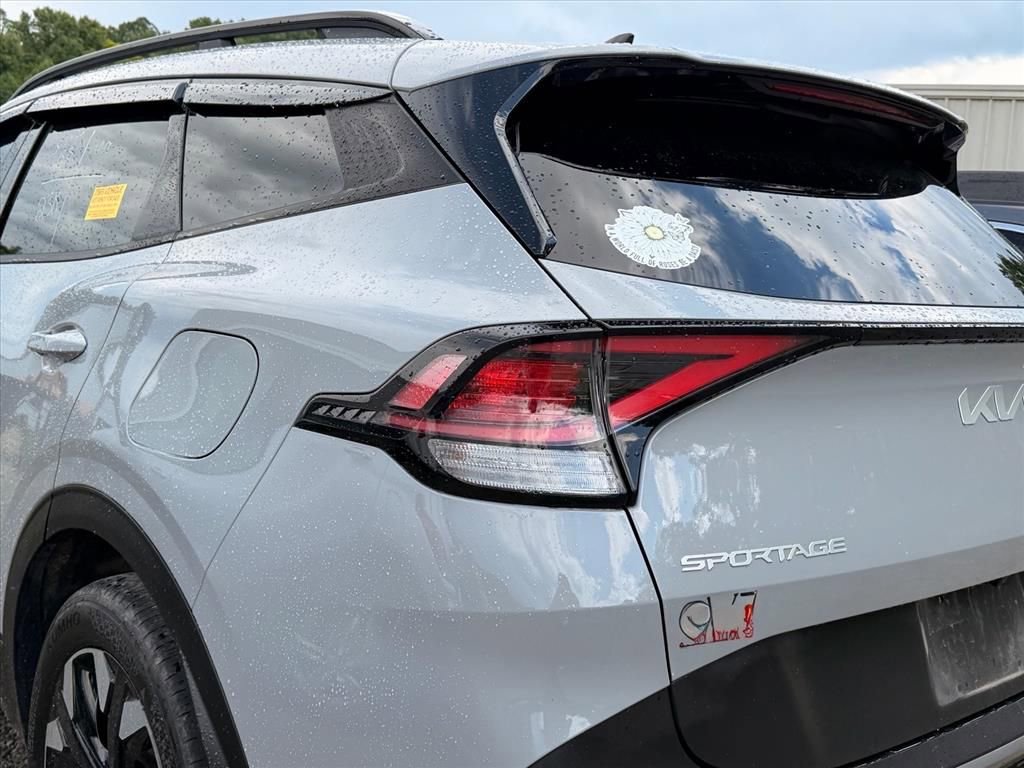 Used 2023 Kia Sportage X-Line w/ X-Line Premium Package AWD/4WD image 10