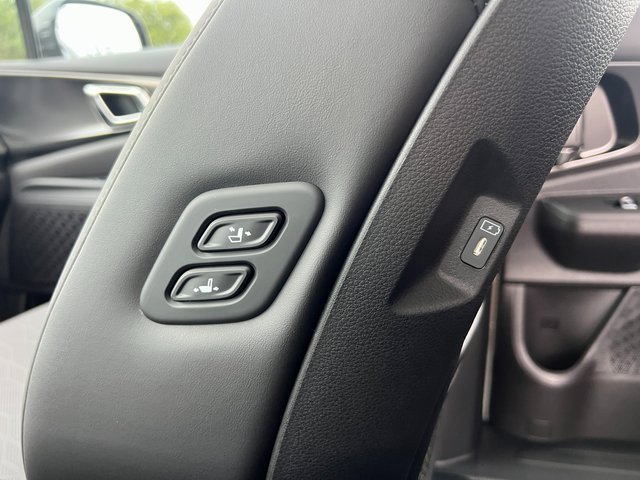 New 2026 Kia Carnival SX w/ SX Dark Edition Package image 30