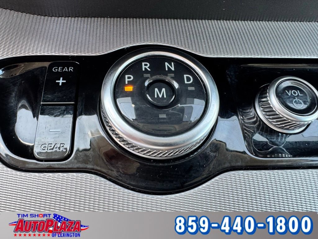 Used 2025 Ford Expedition Active AWD/4WD image 21