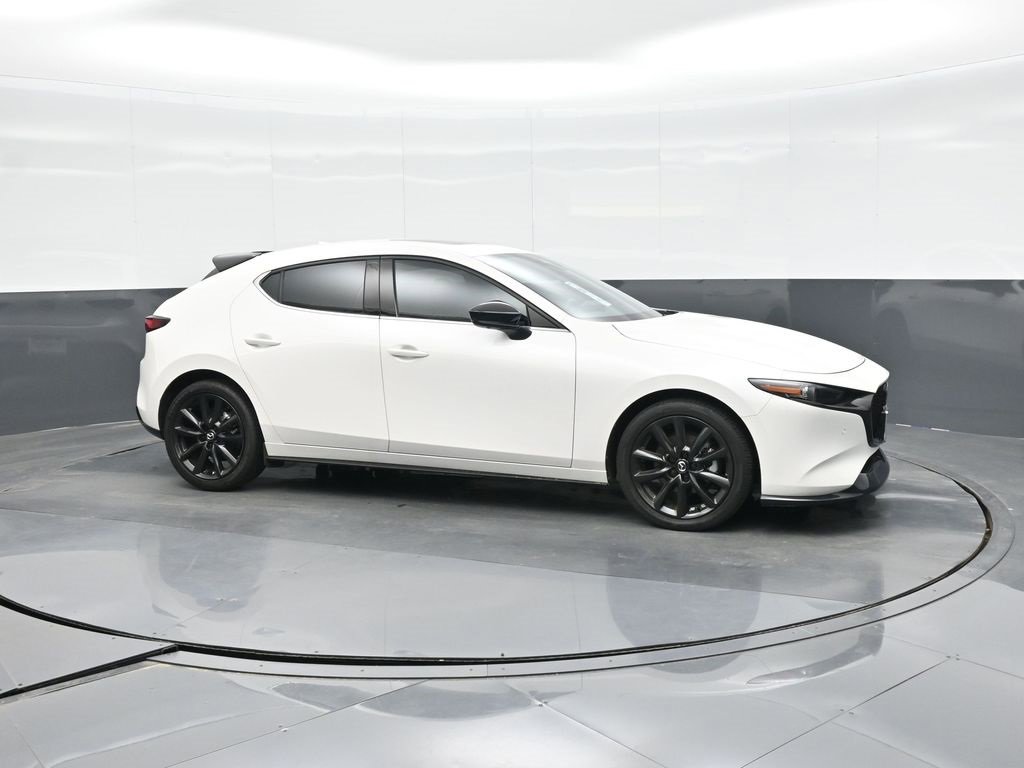 Used 2024 MAZDA MAZDA3 Hatchback w/Premium Plus Pkg image 16