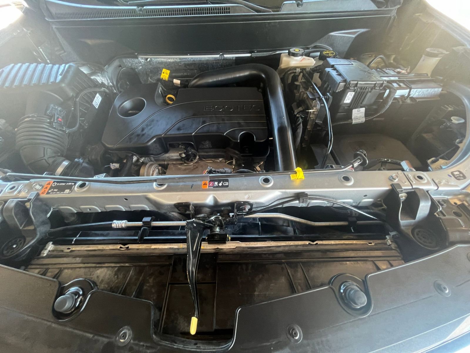 Used 2024 Chevrolet Equinox LT image 32