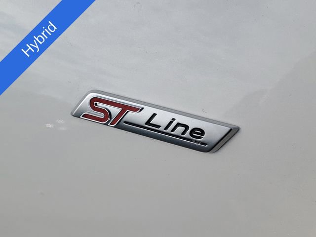 Certified 2023 Ford Escape ST-Line Elite w/ Premium Technology Package image 6