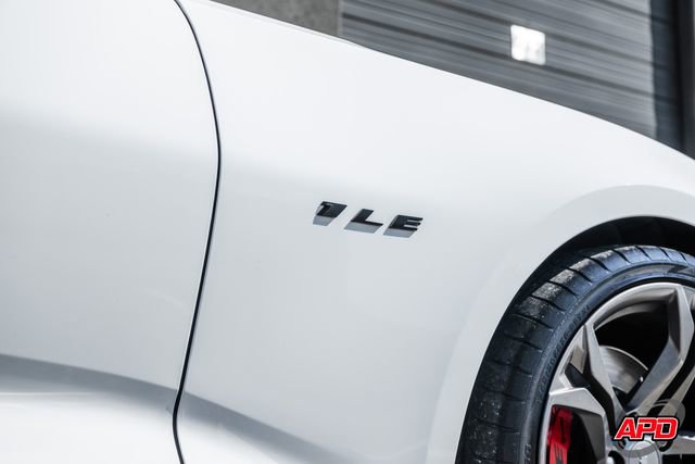Used 2018 Chevrolet Camaro SS image 25