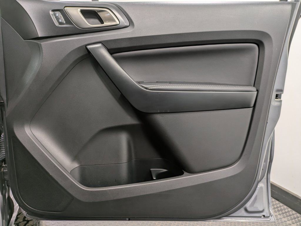 Used 2023 Ford Ranger Lariat w/ Tremor Off-Road Package image 27