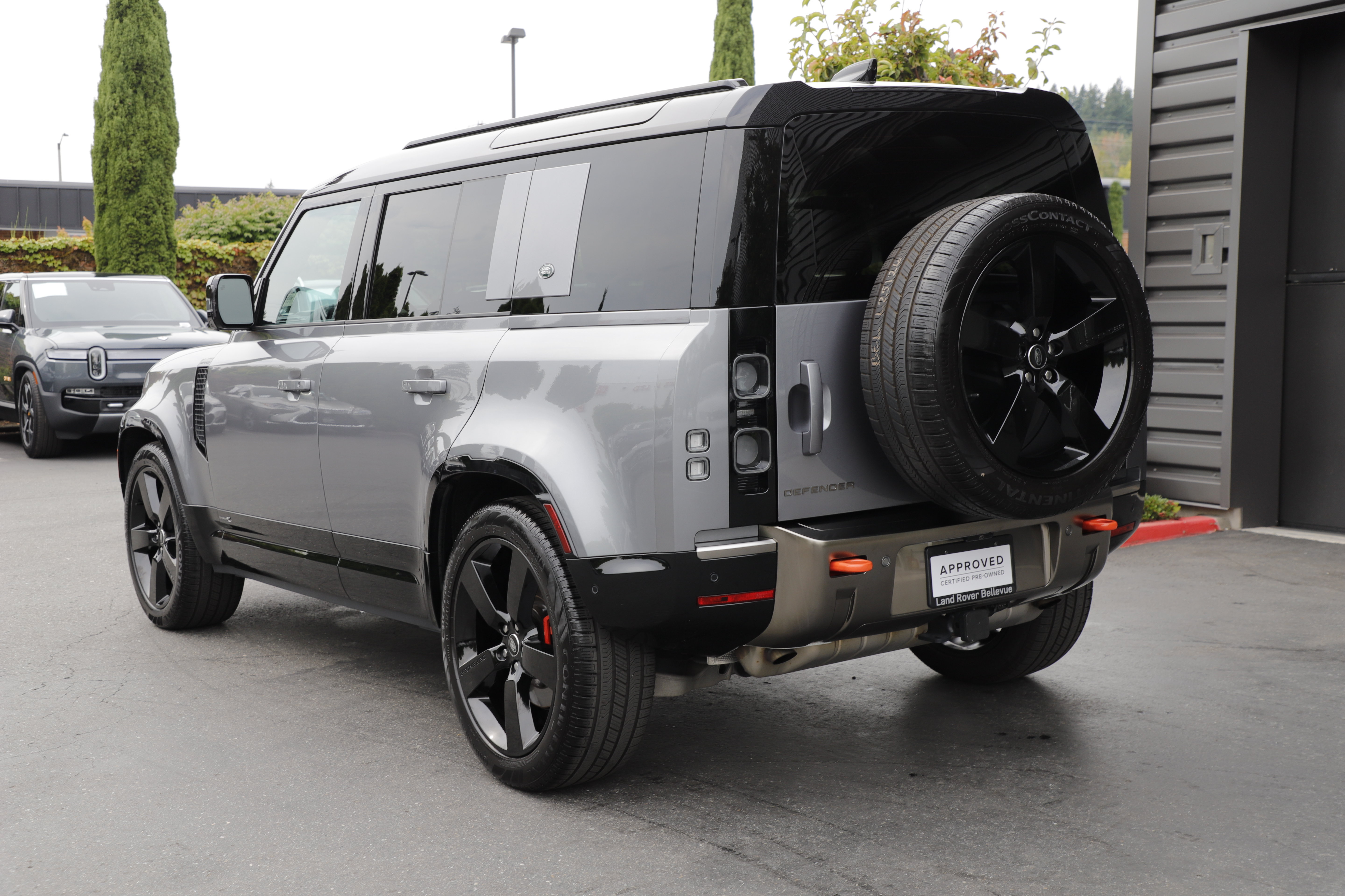 Certified 2024 Land Rover Defender 110 X AWD/4WD image 6