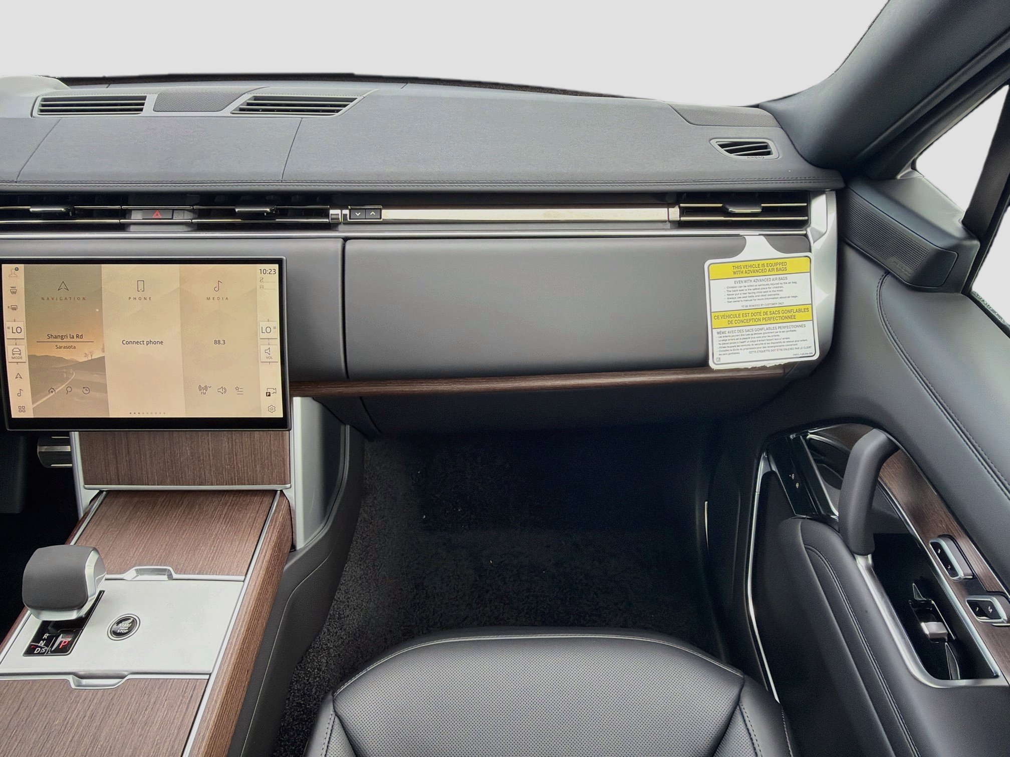 New 2026 Land Rover Range Rover SE AWD/4WD image 19