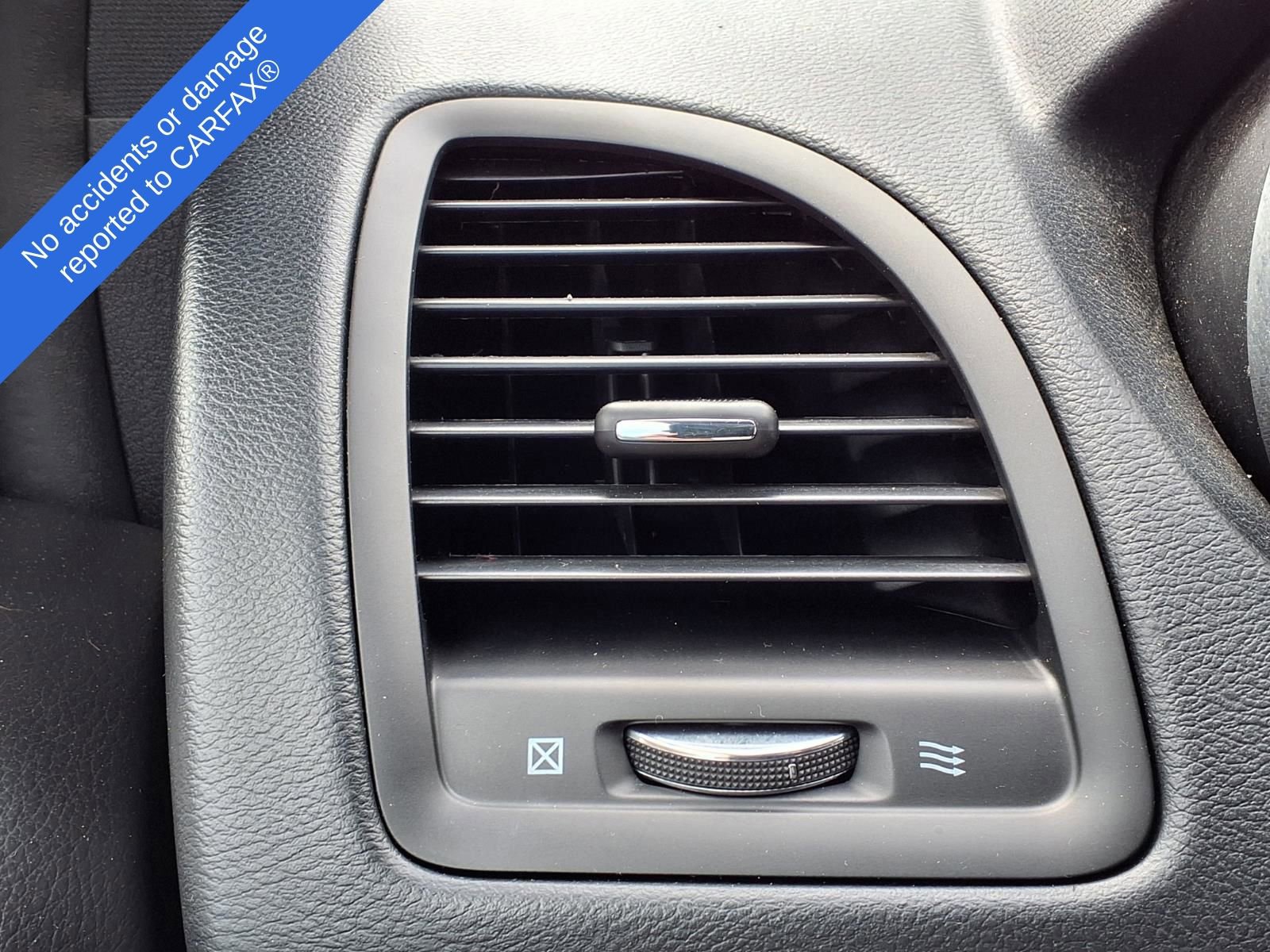 Used 2018 Dodge Grand Caravan GT FWD image 28