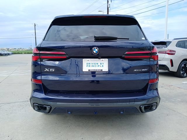 New 2026 BMW X5 xDrive40i w/ M Sport Package AWD/4WD image 8