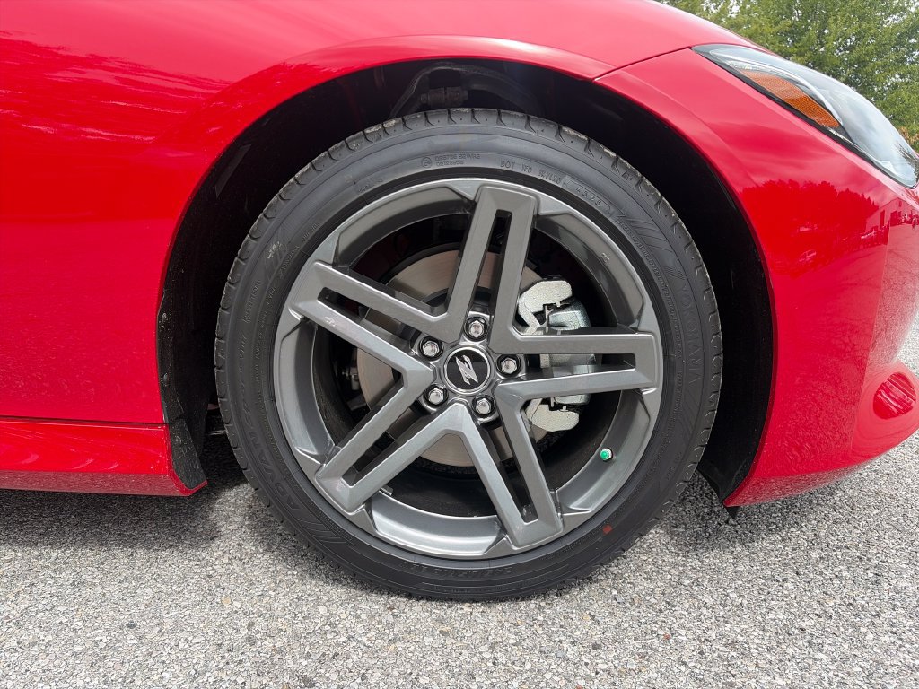 Certified 2026 Nissan Z Sport w/ Floor Mat Package RWD image 41