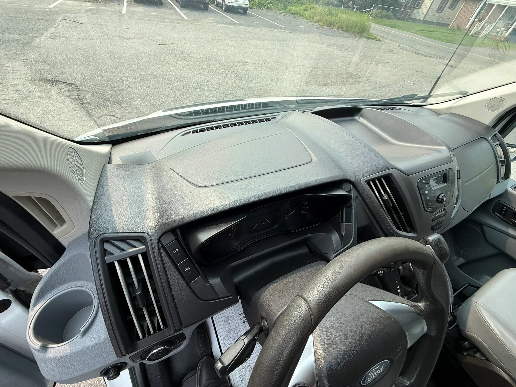 Used 2017 Ford Transit 150 130 Low Roof RWD image 44