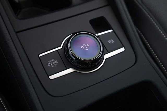 New 2026 Volkswagen Tiguan SE image 16