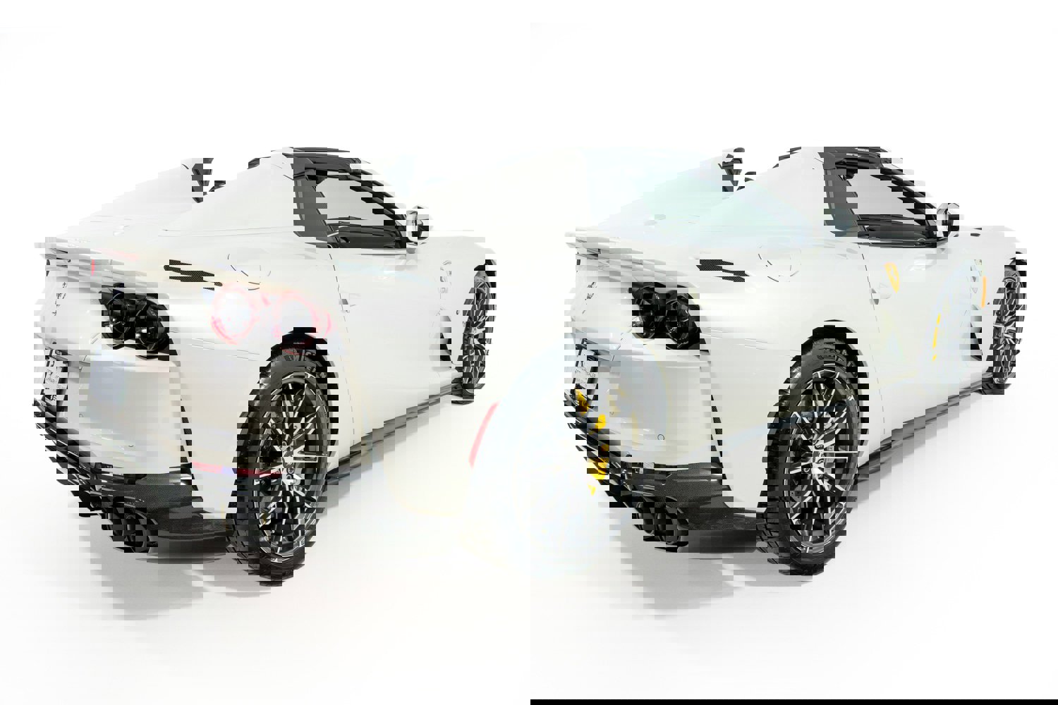 Certified 2021 Ferrari 812 GTS image 19