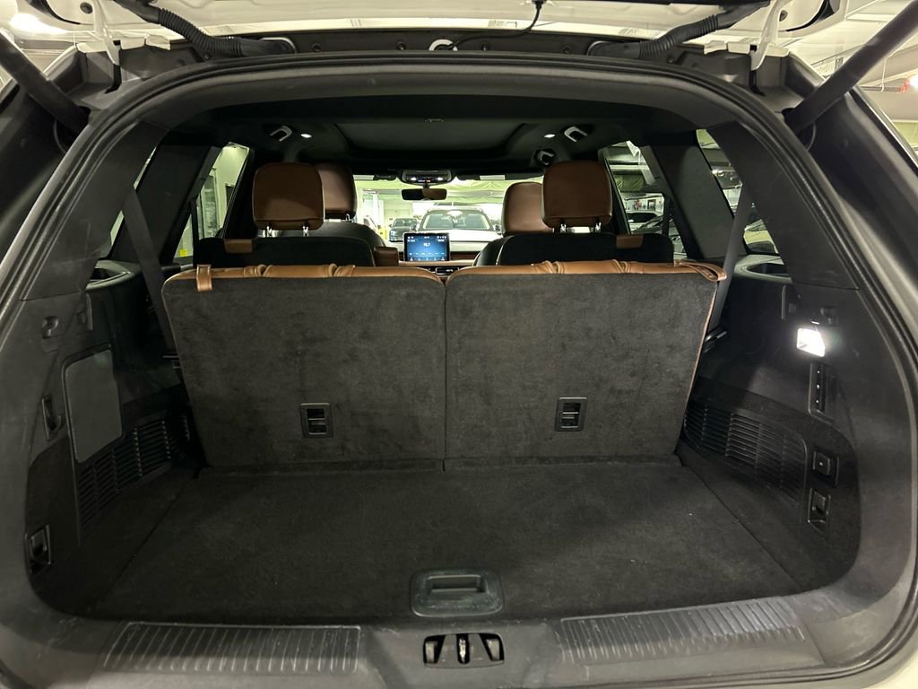 Used 2023 Lincoln Aviator Reserve w/ Elements Package Plus AWD/4WD image 27
