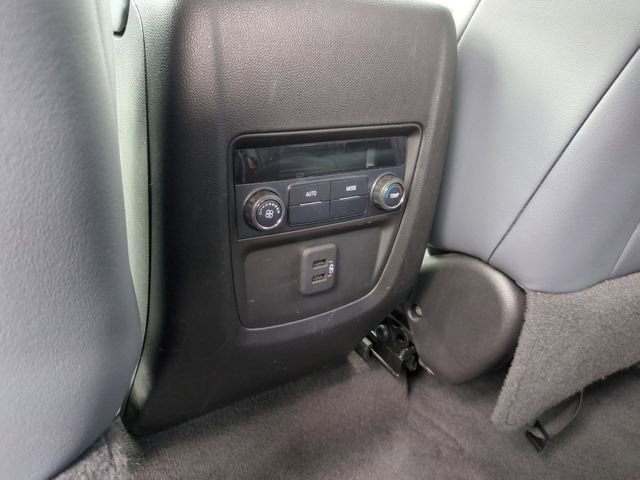 Used 2019 Buick Enclave Essence FWD image 13