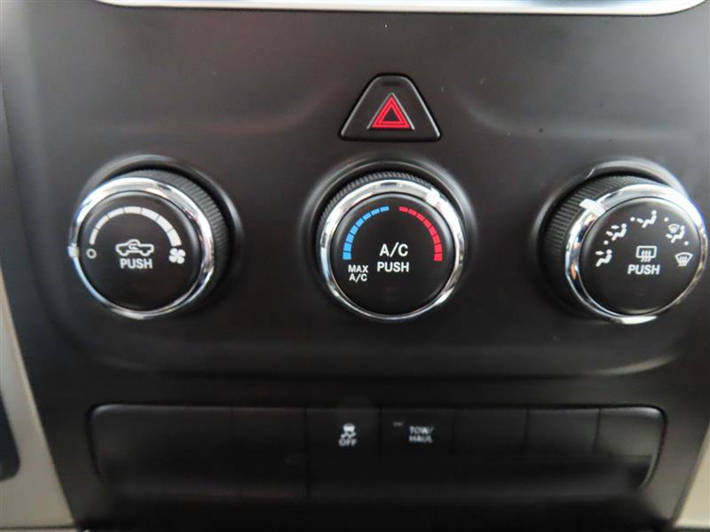 Used 2014 RAM 1500 Big Horn RWD image 24