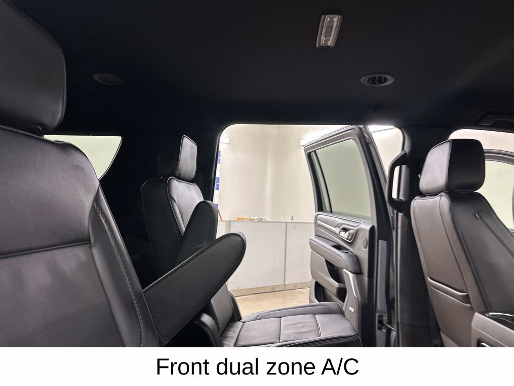 Used 2024 GMC Yukon XL Denali AWD/4WD image 27
