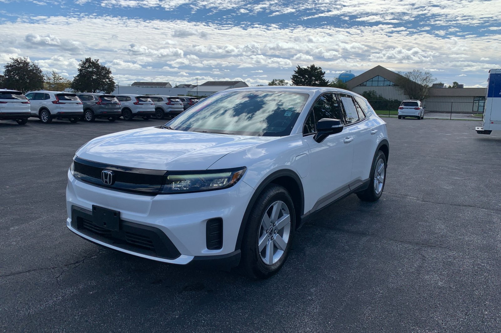 Used 2024 Honda Prologue EX image 38