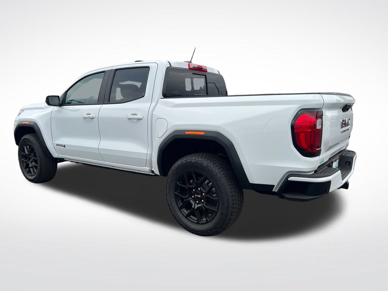 New 2026 GMC Canyon AT4 w/ AT4 Premium Package AWD/4WD image 5