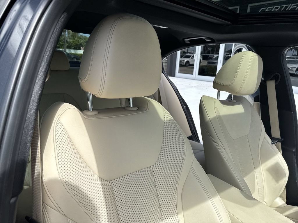 Used 2022 BMW 330i Sedan w/ Convenience Package RWD image 46