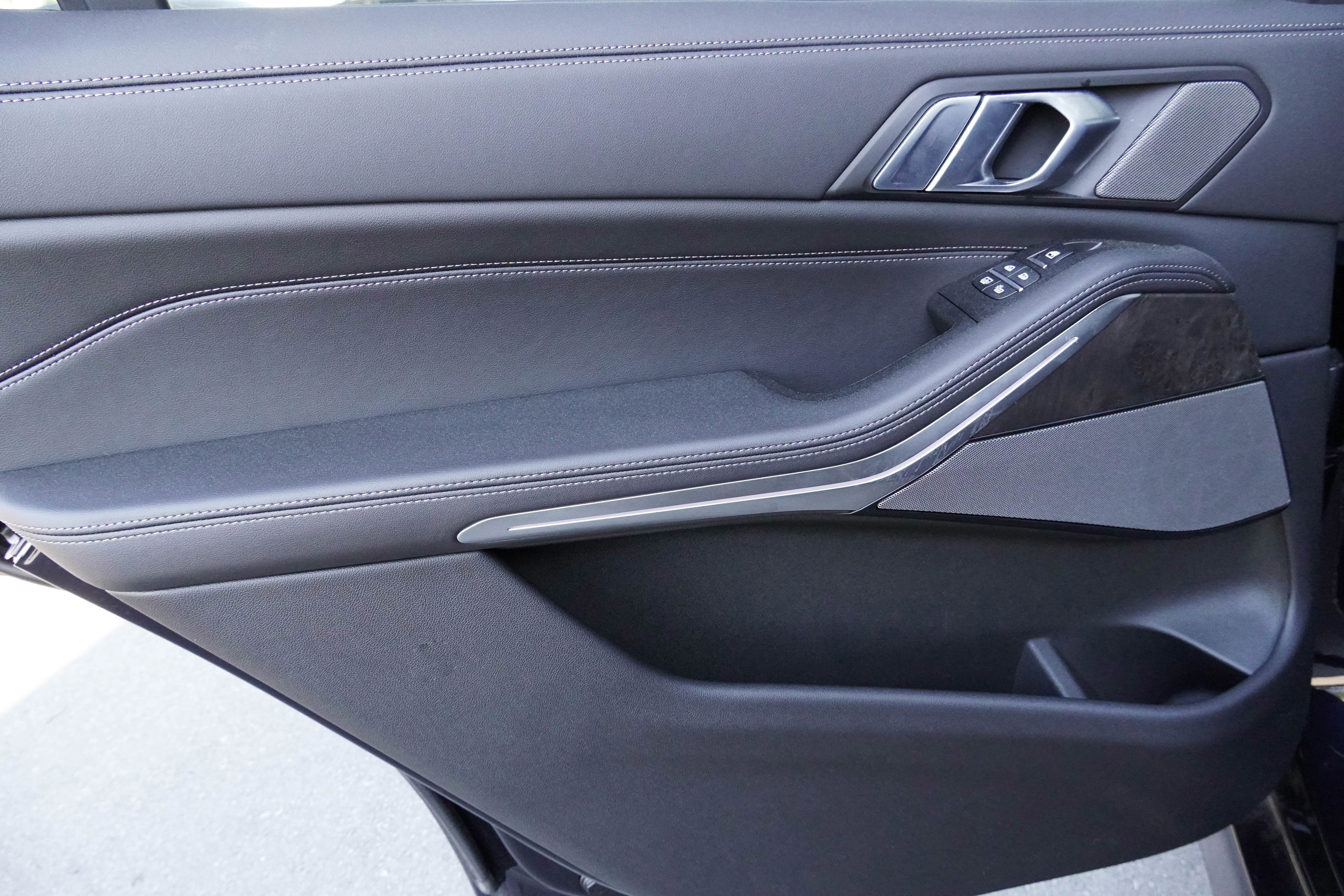 Certified 2026 BMW X7 xDrive40i w/ M Sport Package image 33