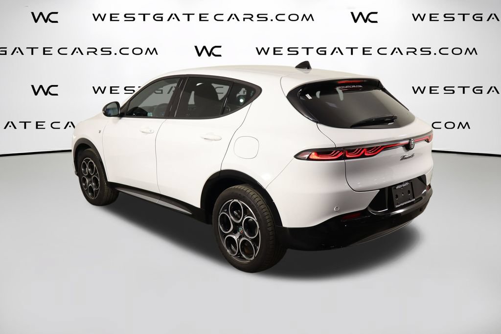 Used 2024 Alfa Romeo Tonale Ti AWD/4WD image 44