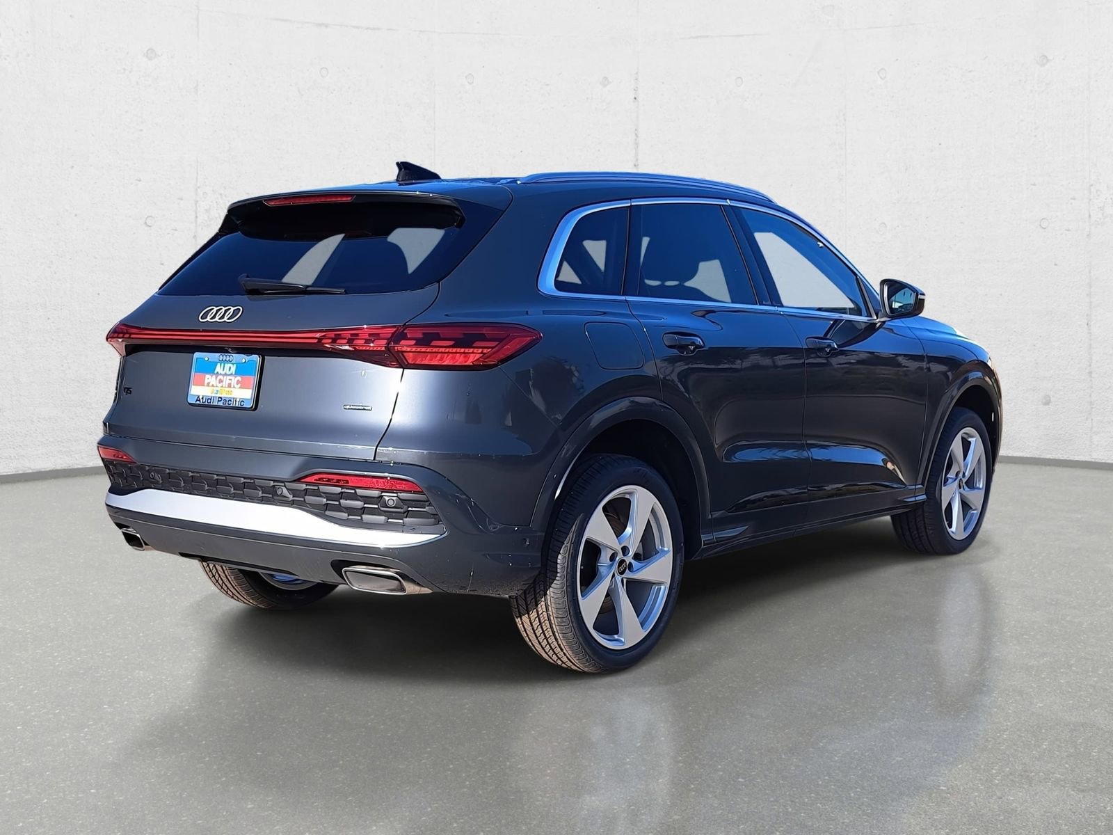 New 2025 Audi Q5 Premium Plus AWD/4WD image 5
