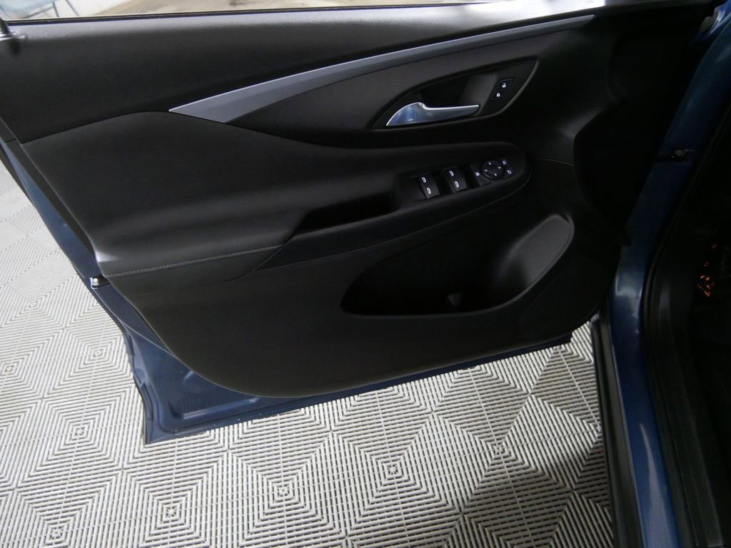 Used 2024 Buick Envista Preferred w/ Convenience I Package FWD image 16